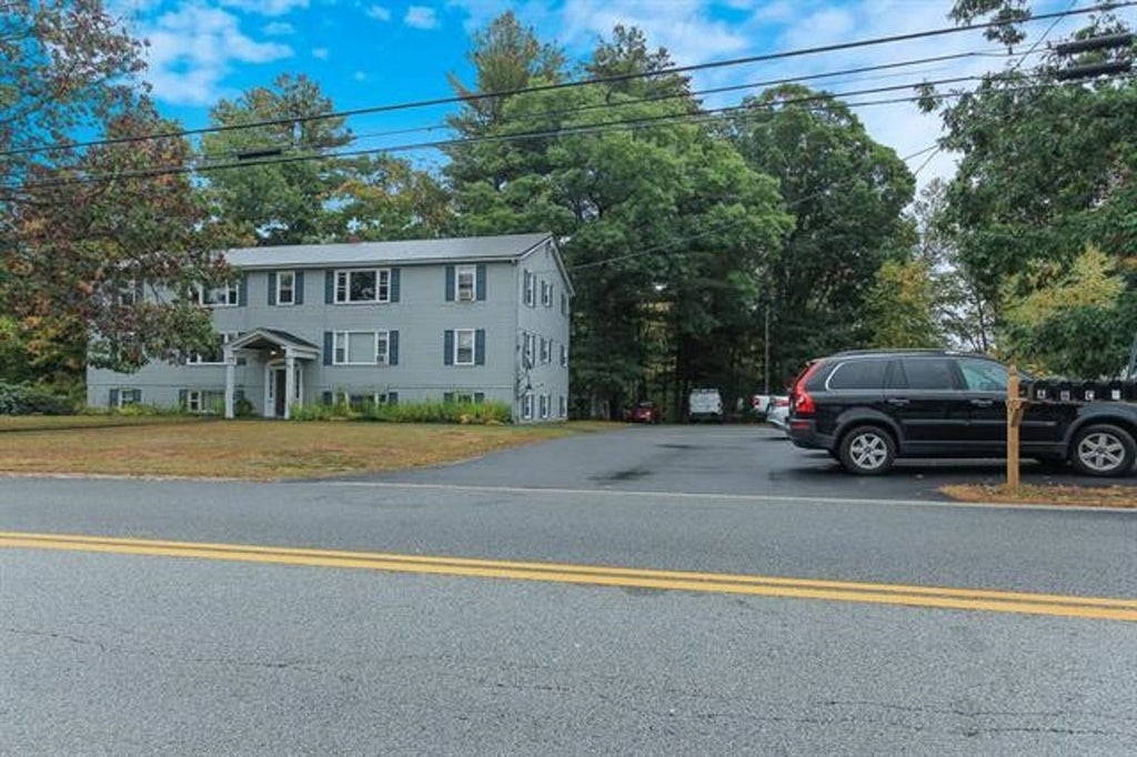 Photo of 94 Maple Street #B, Somersworth, NH 03878 (MLS # 5104912)