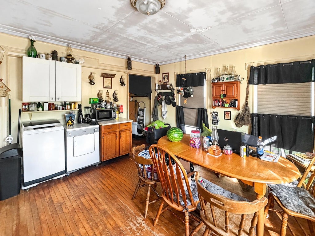 Photo of 214 Main Street, Littleton, NH 03561 (MLS # 5109909)