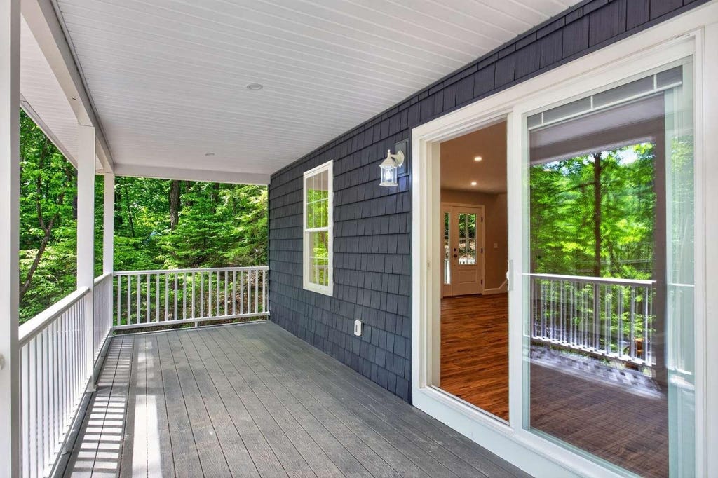 Photo of 1403 French Pond Road, Haverhill, NH 03785 (MLS # 5093242)