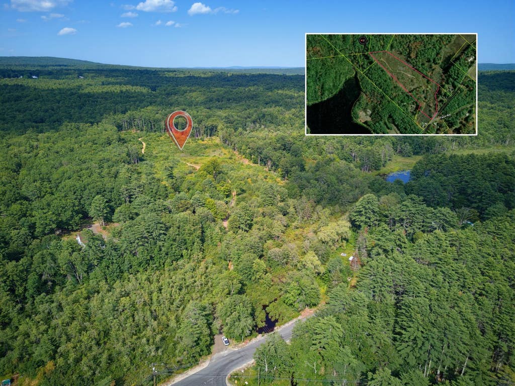Photo of 90 Old Bay Road, New Durham, NH 03855 (MLS # 5102727)