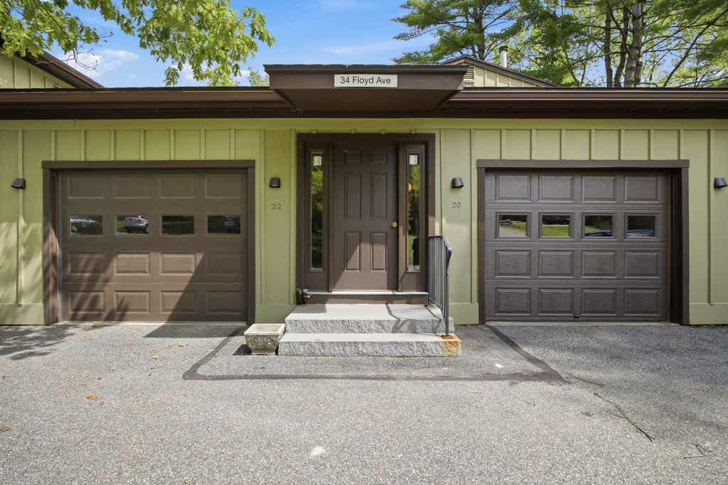 Photo of 34 Floyd Avenue #22, Lebanon, NH 03784 (MLS # 5093513)