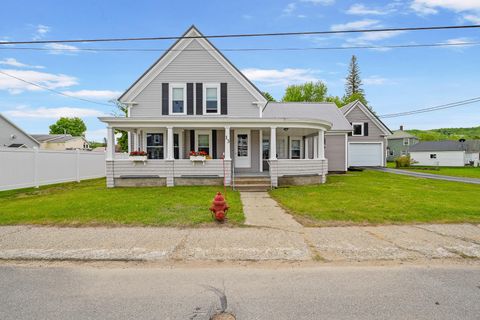 Photo of 13 Summer Street, Northumberland, NH 03582 (MLS # 5092016)