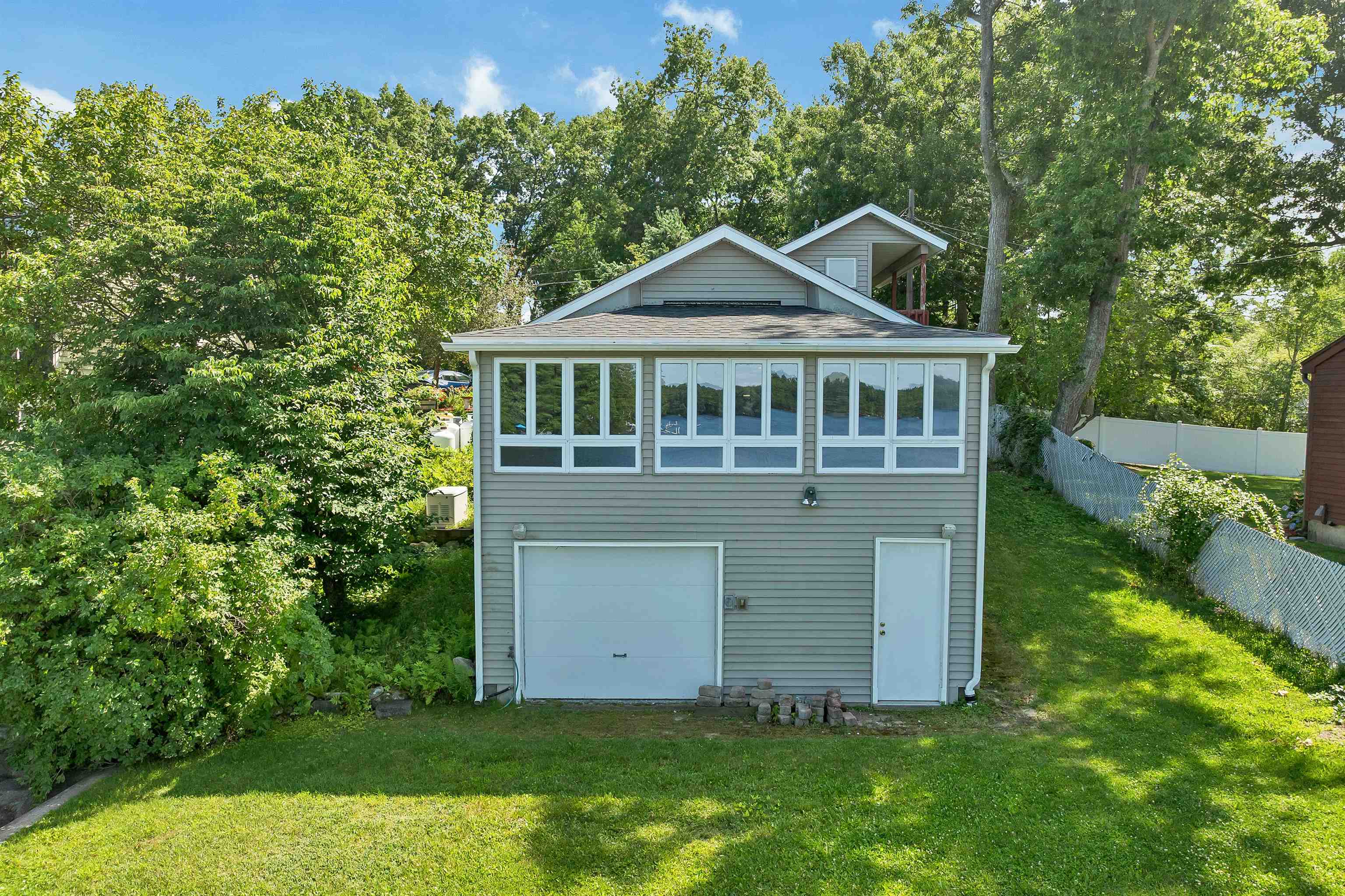 93 Conleys Grove Road