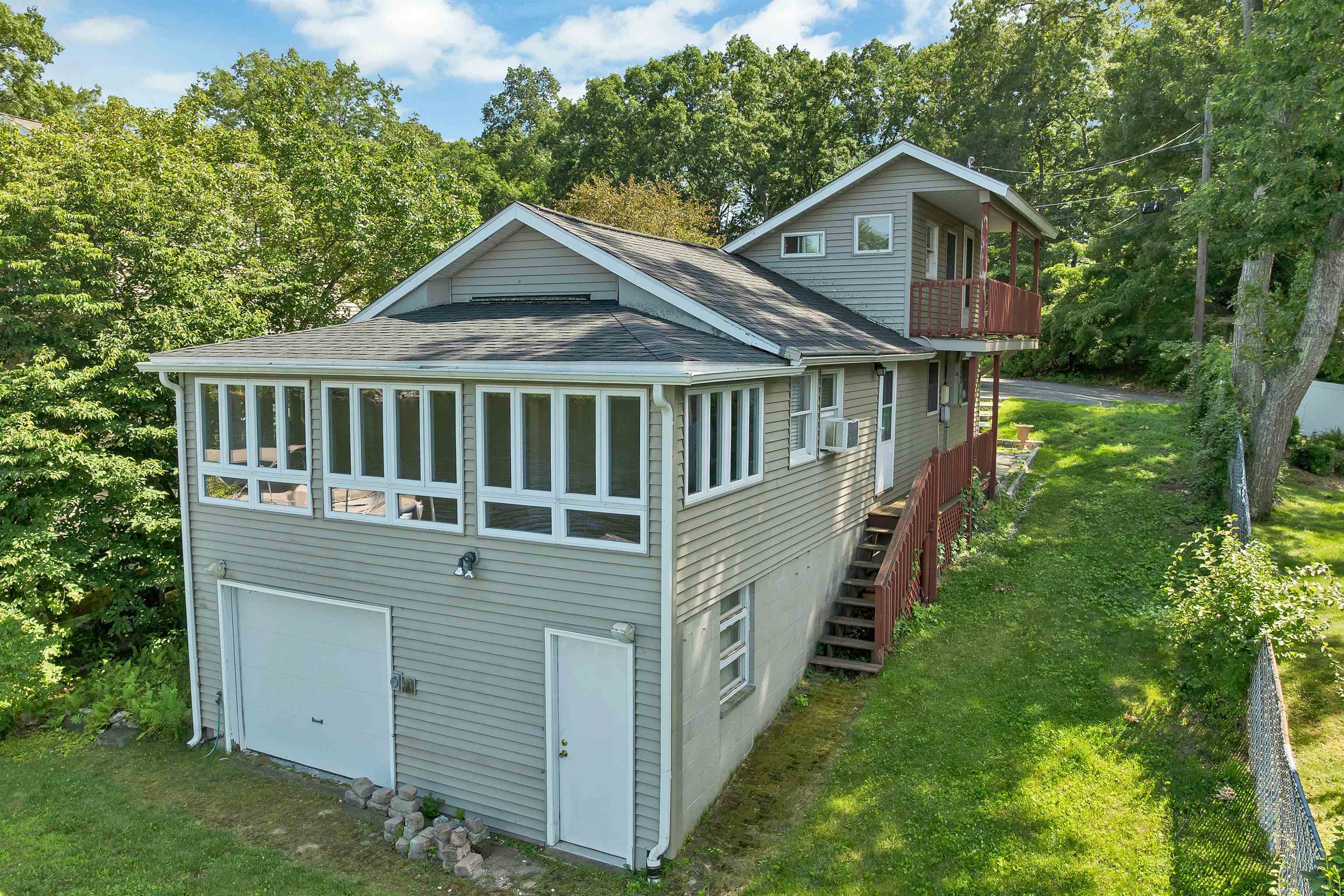 93 Conleys Grove Road