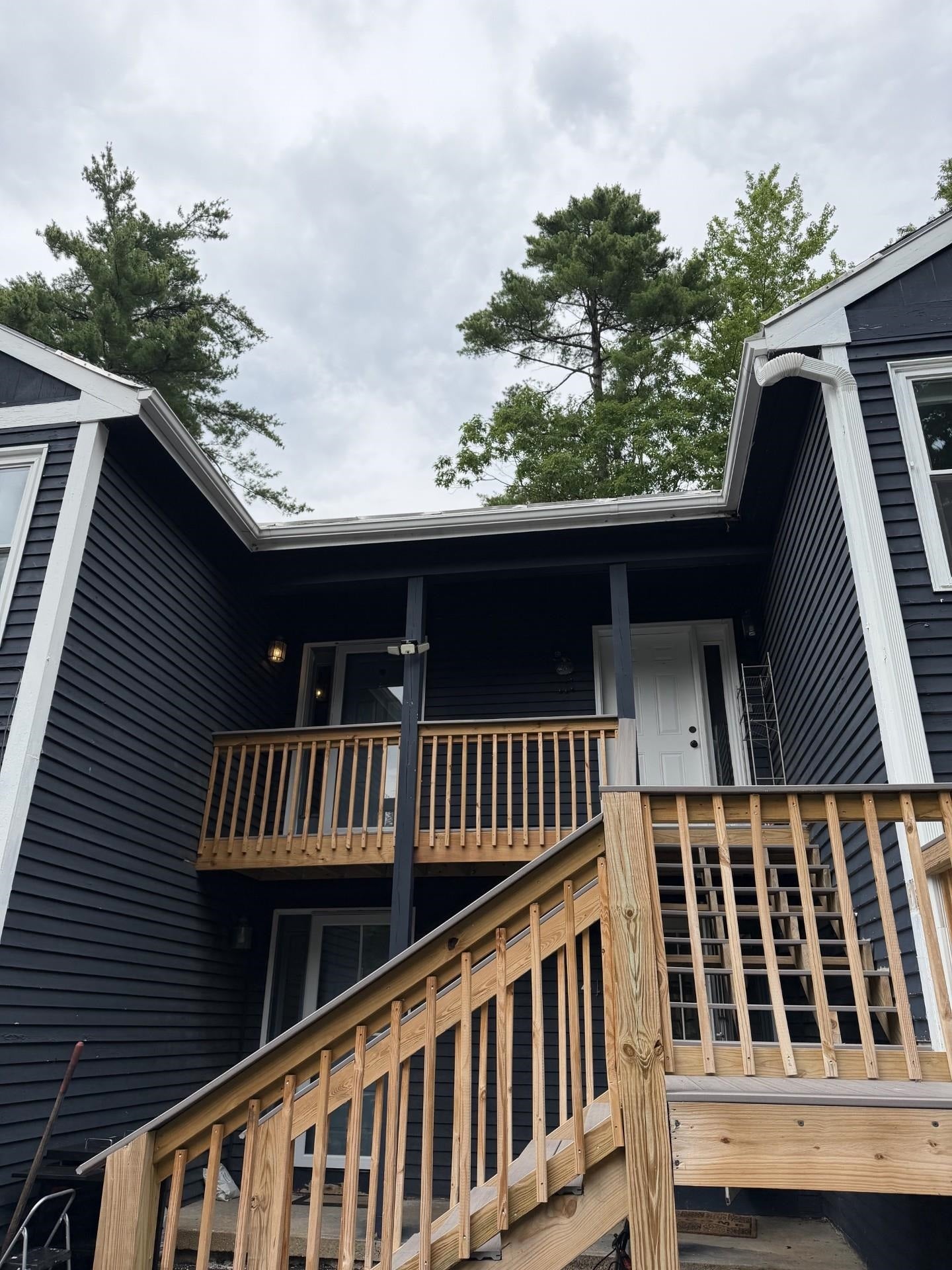 329 Old Lake Shore Road 2