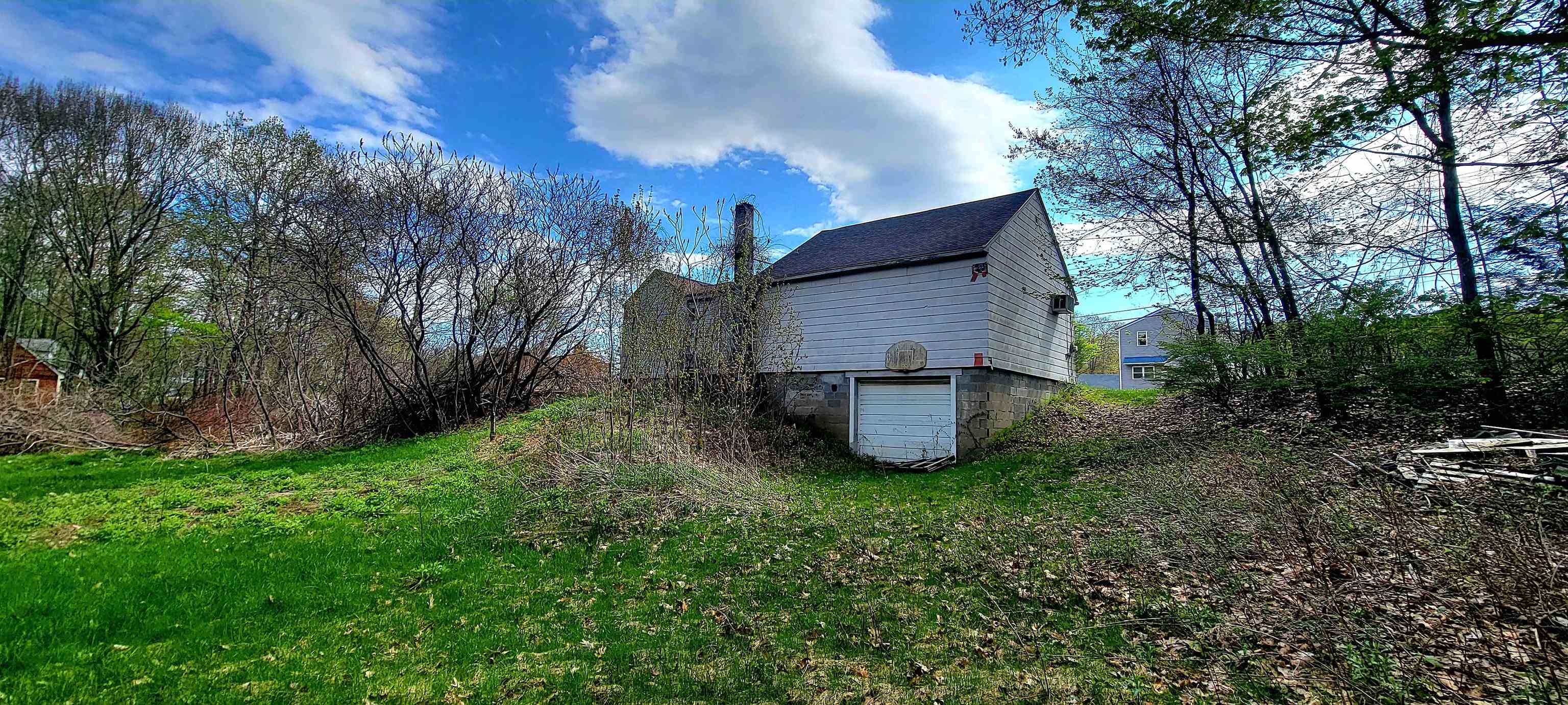 330 NH Route 125