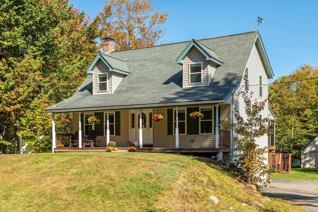 Photo of 113 Lockes Corner Road, Alton, NH 03809 (MLS # 5113540)