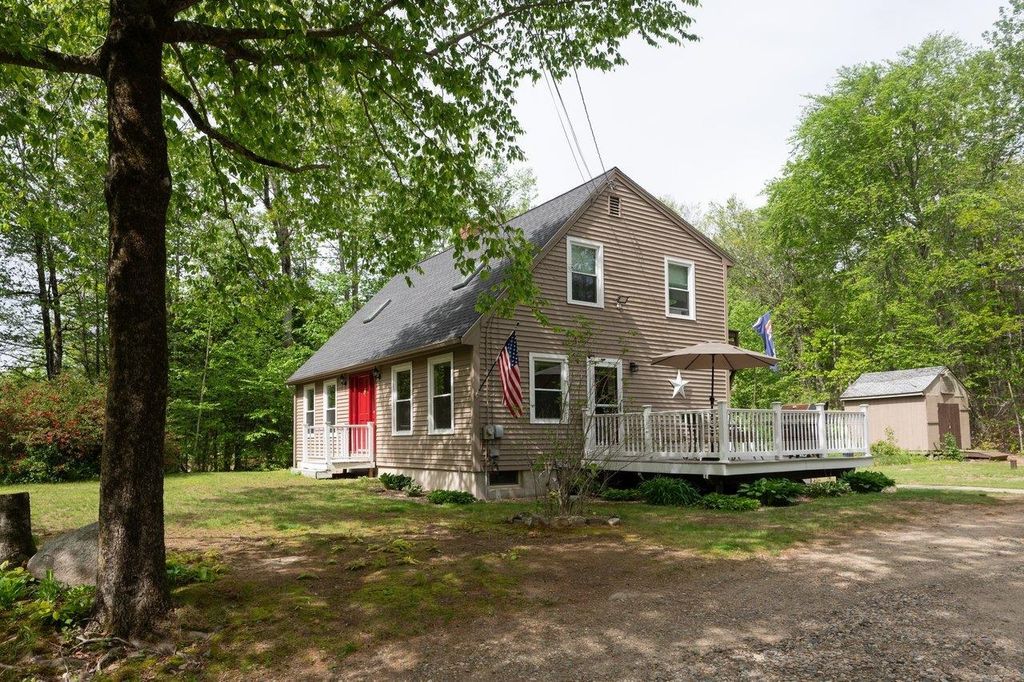 Photo of 217 Reservoir Road, Farmington, NH 03835 (MLS # 5091322)