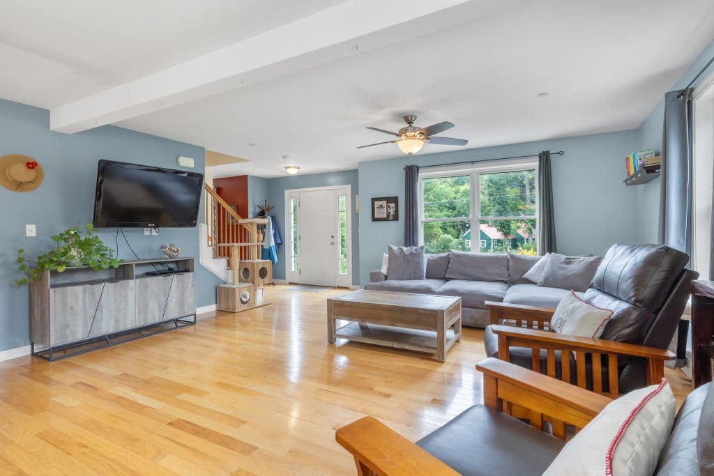 Photo of 191 Zion Hill Road, Northfield, NH 03276 (MLS # 5102956)