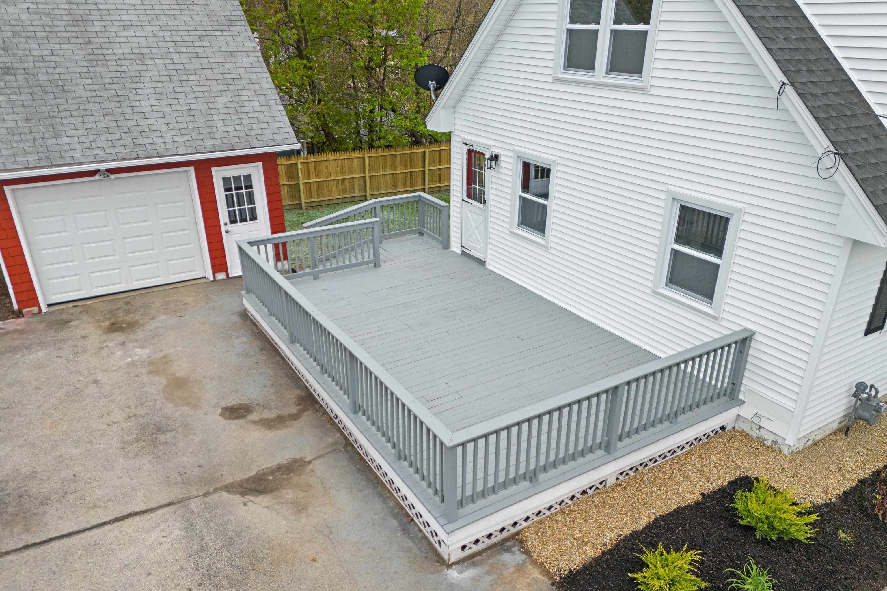 12 Hemlock Street