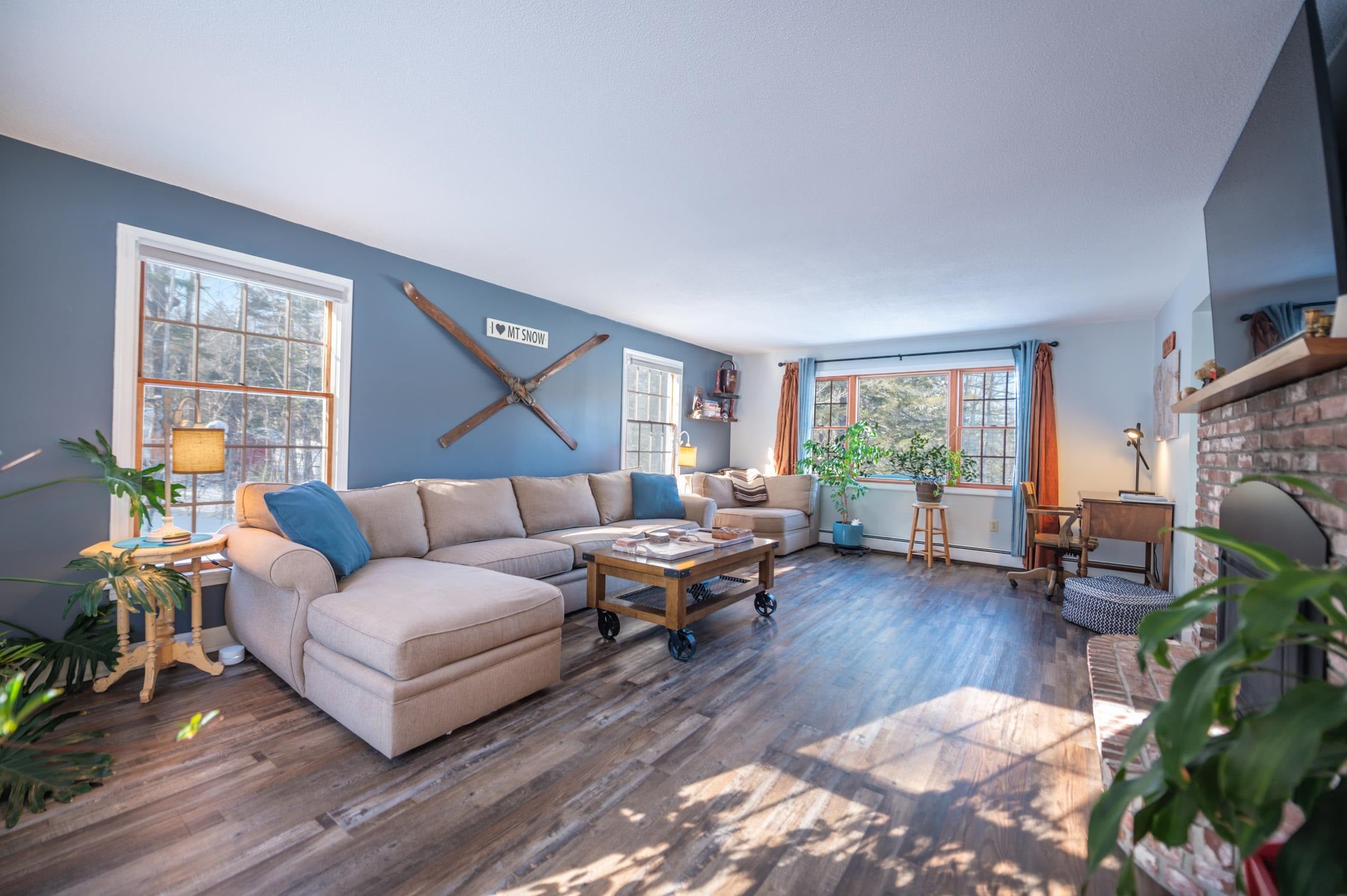 32 Old Town Road - Photo 2