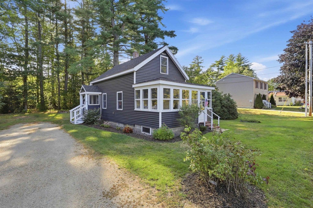 Photo of 3 State Street, Rochester, NH 03867 (MLS # 5110142)