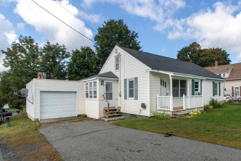 Photo of 54 Kingsbury Avenue, Derby, VT 05830 (MLS # 5109204)