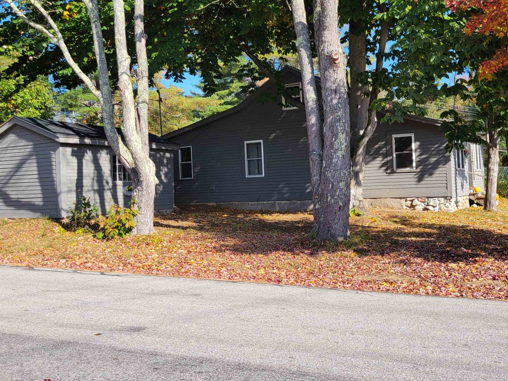 Photo of 7018 Oak Hill Road, Loudon, NH 03307 (MLS # 5113747)