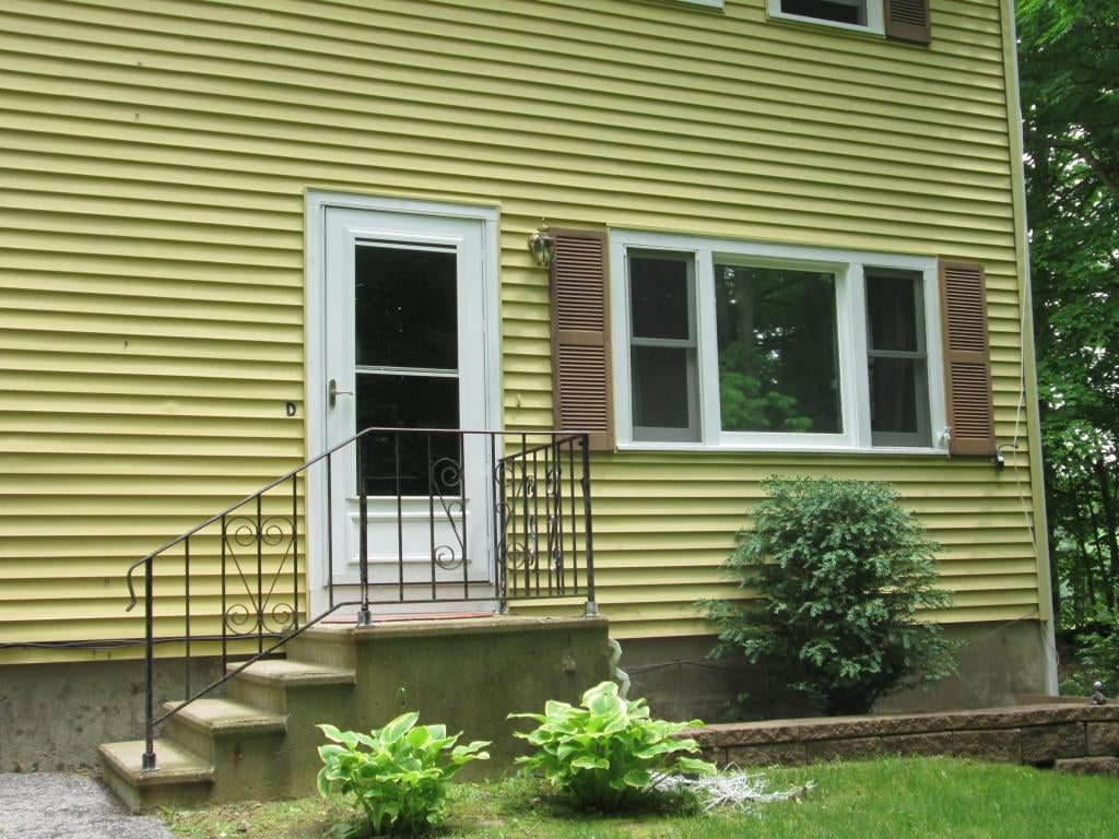 Photo of 26 Twist Hill Road #D, Dunbarton, NH 03046 (MLS # 5099691)