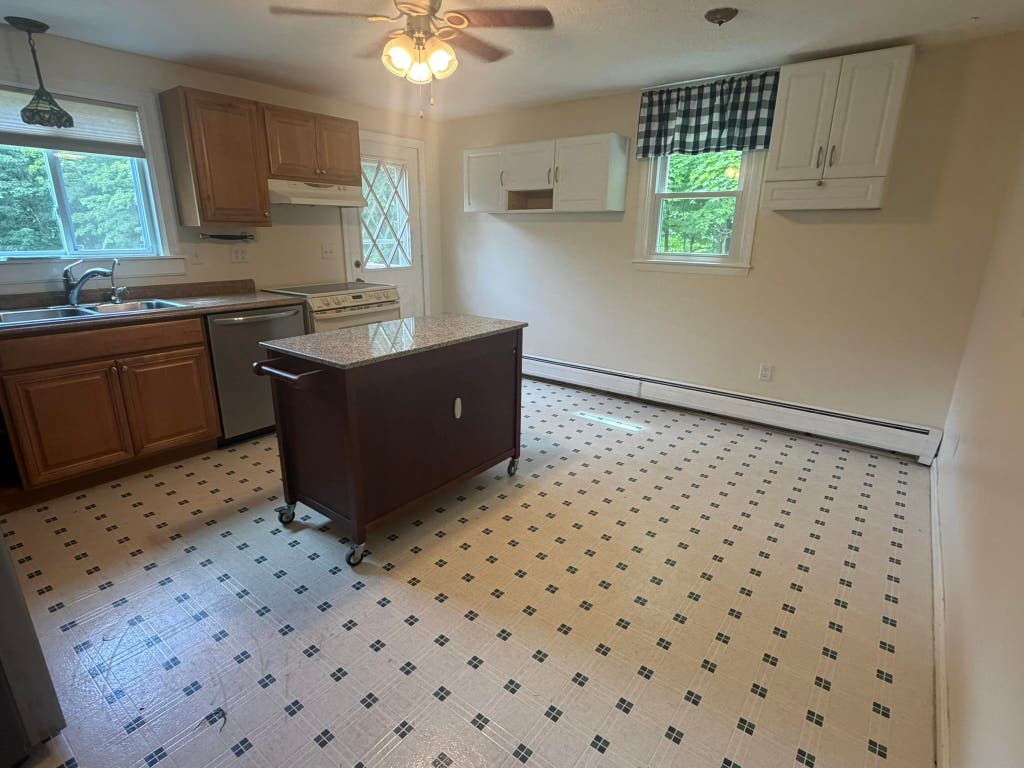 Photo of 26 Twist Hill Road #D, Dunbarton, NH 03046 (MLS # 5099691)