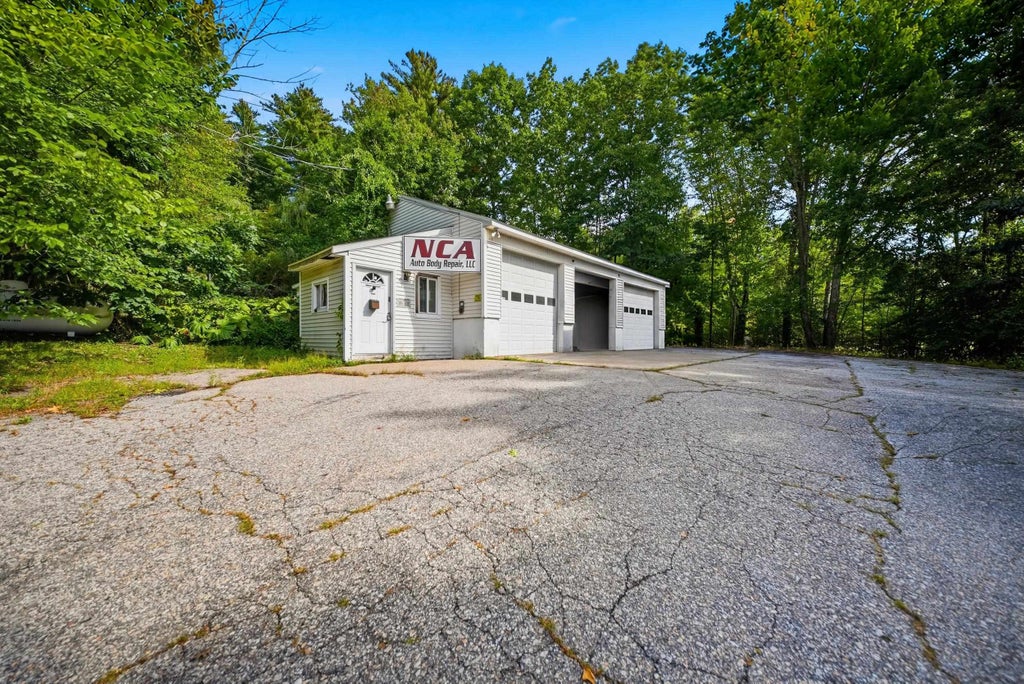 Photo of 9 Zapora Drive, Hooksett, NH 03106 (MLS # 5109440)