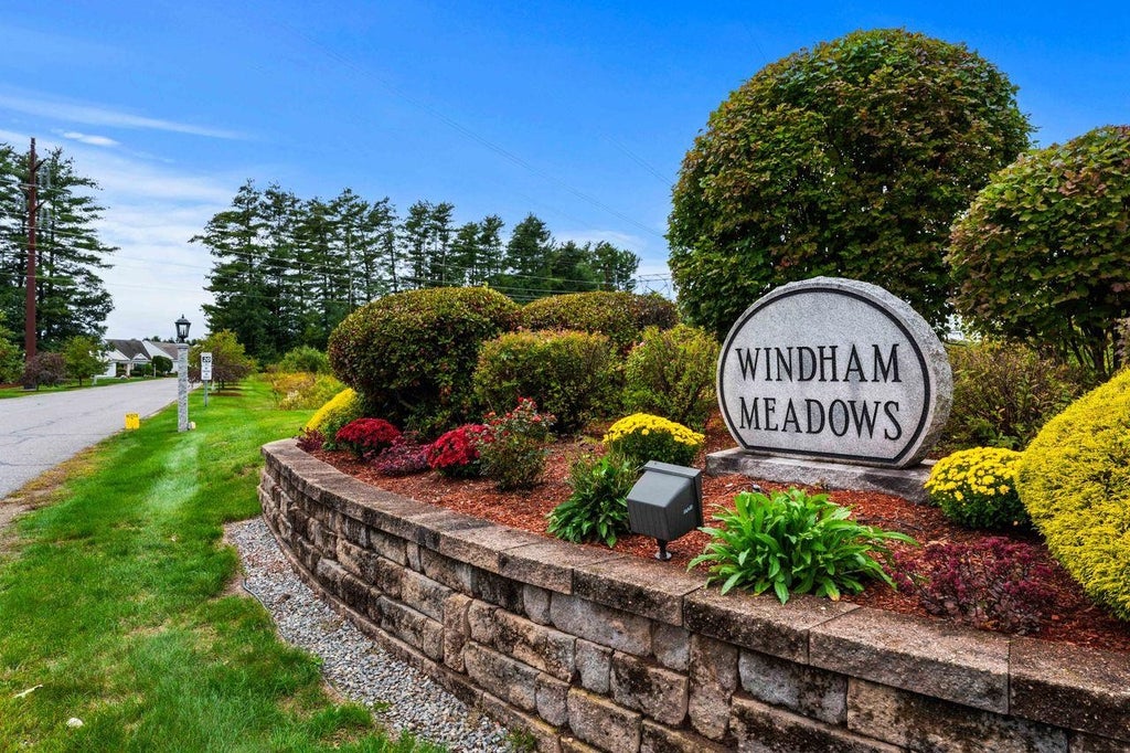 Photo of 33 Brookview Road, Windham, NH 03087 (MLS # 5112487)