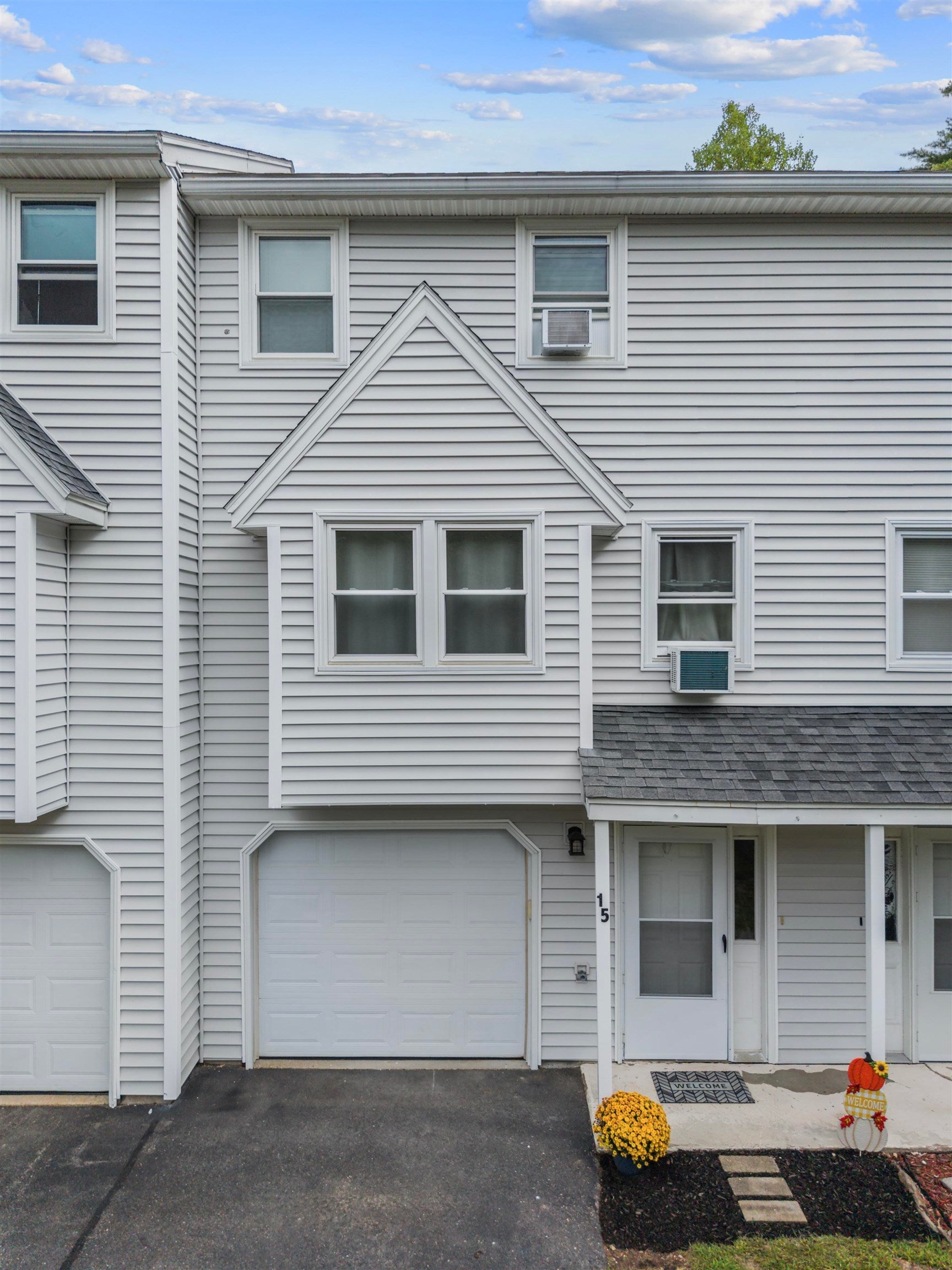 15 Valley Lane