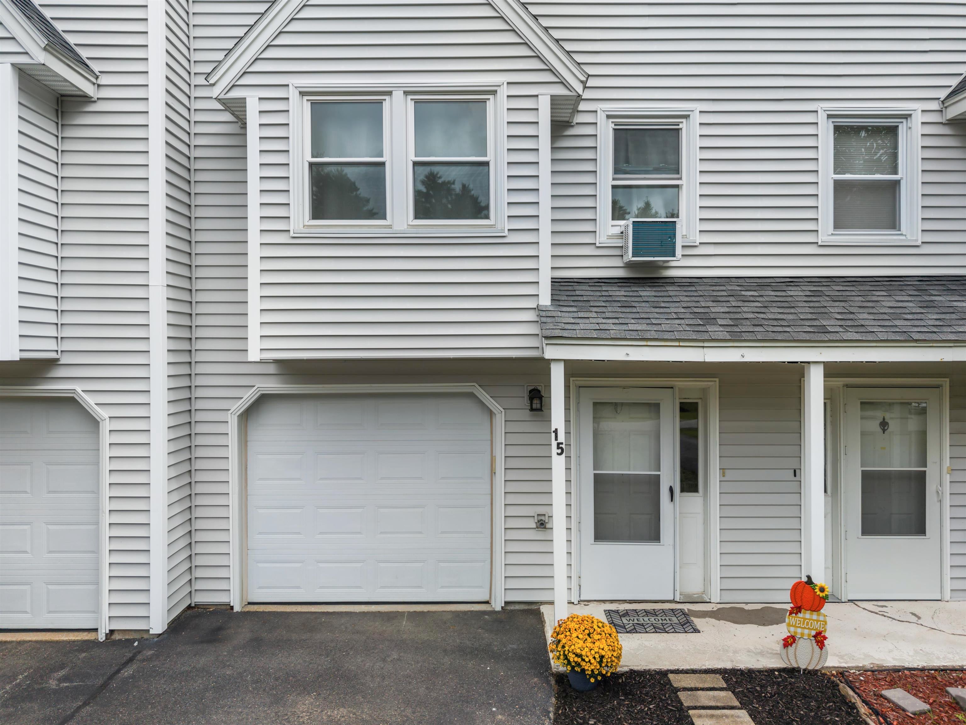 15 Valley Lane