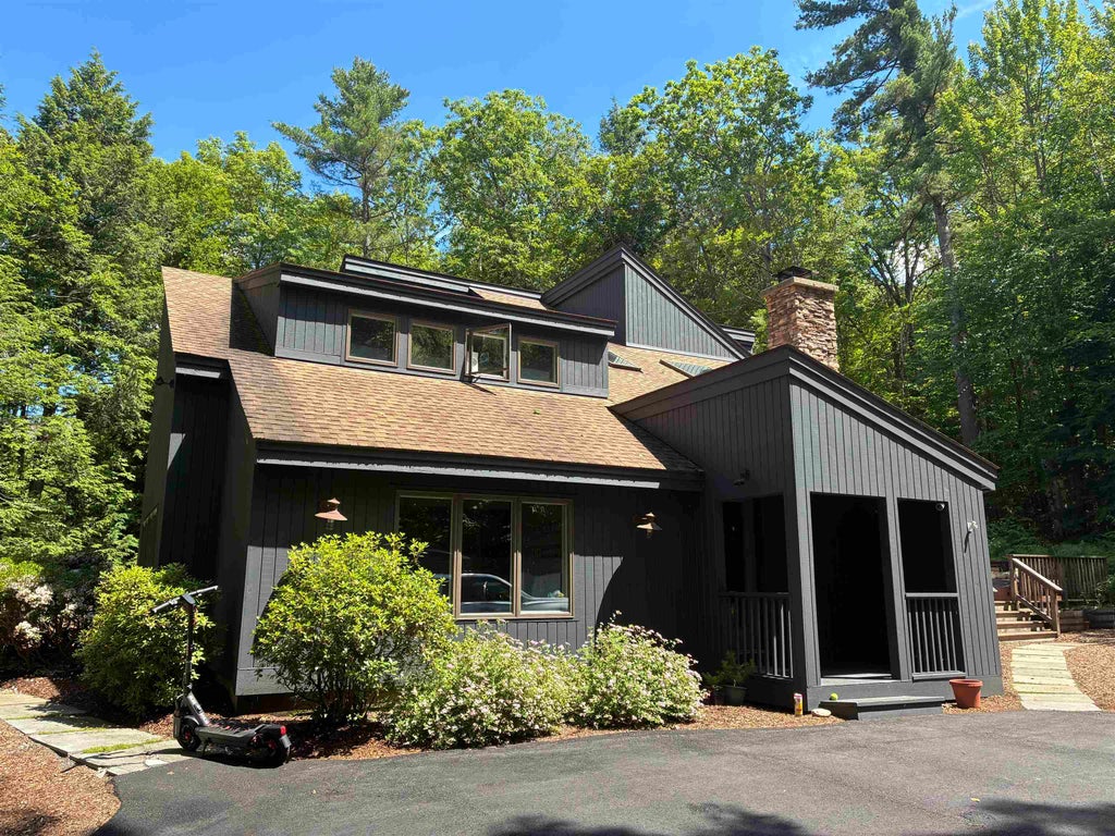Photo of 52 Upper Bay Road, Sunapee, NH 03782 (MLS # 5097356)