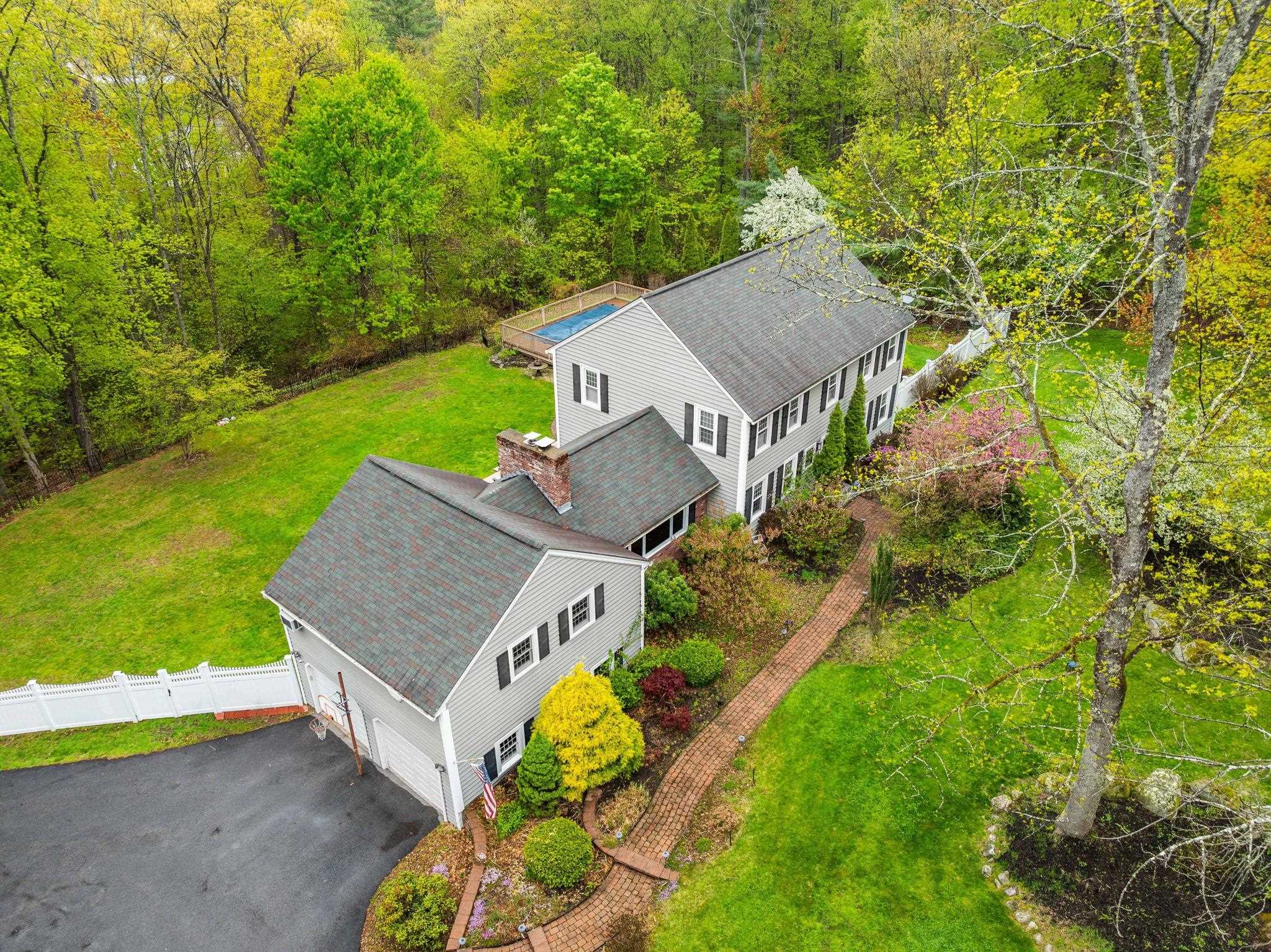13 Birchwood Circle