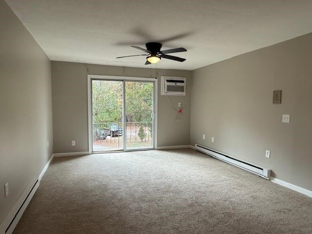 Photo of 1 Charleston Avenue #19, Londonderry, NH 03053 (MLS # 5113329)