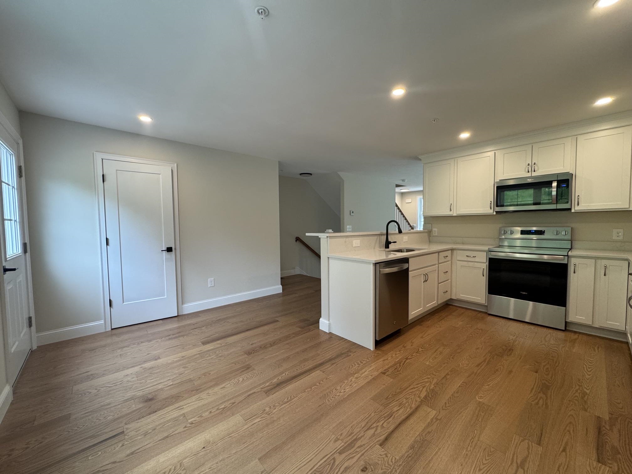 85 Kearsarge Lane