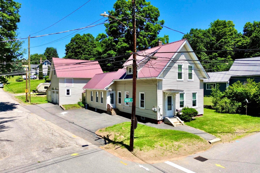 Photo of 39 Chestnut Street, Tilton, NH 03276 (MLS # 5094734)