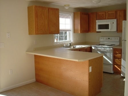 Photo of 75 Treaty Court #Unit 6, Fremont, NH 03044 (MLS # 5110846)