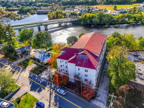 Photo of 96 River Road #411, Manchester, NH 03104 (MLS # 5113734)