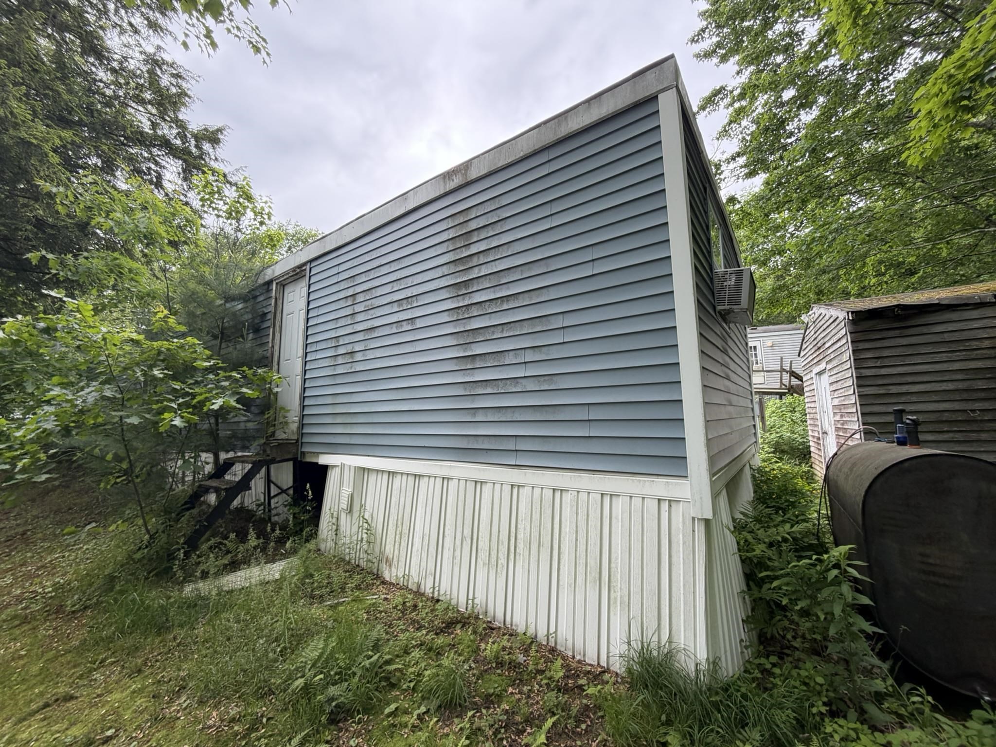 7 Monroe Avenue