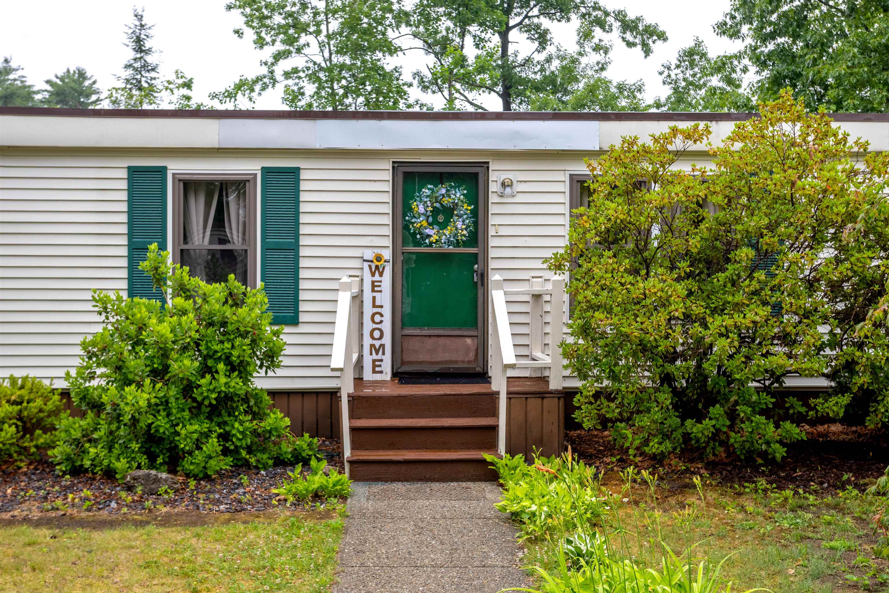 53 River Ledge Drive
