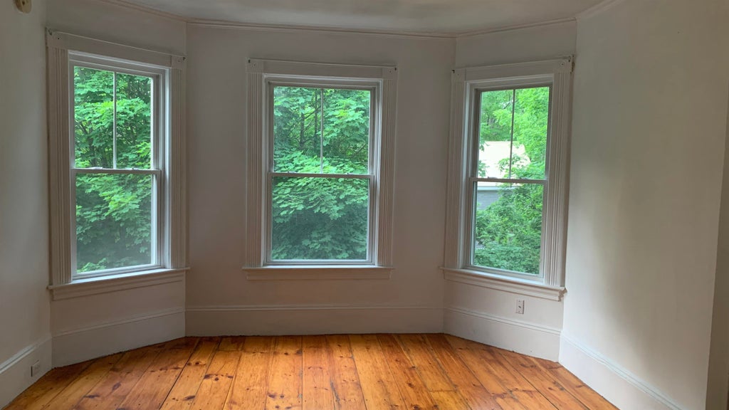 Photo of 34 Lexington Street #1, Dover, NH 03820 (MLS # 5112899)