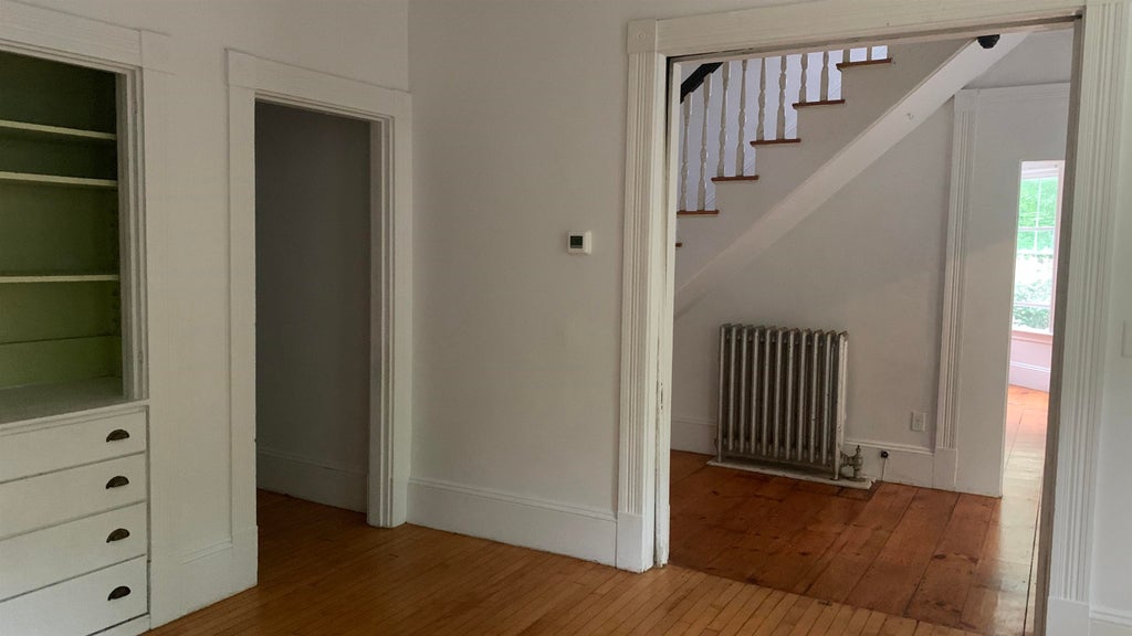 Photo of 34 Lexington Street #1, Dover, NH 03820 (MLS # 5112899)