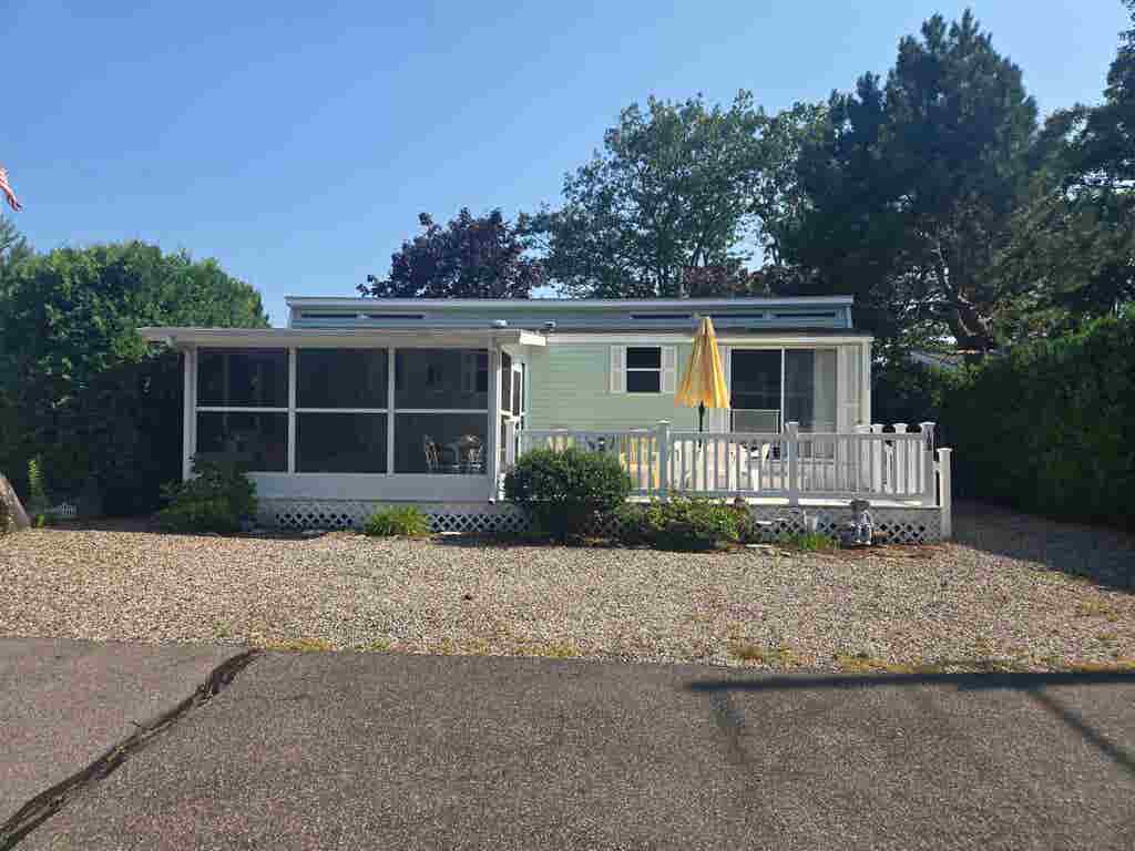 Photo of 308 State Route 286 #Lot 108, Seabrook, NH 03874 (MLS # 5054631)