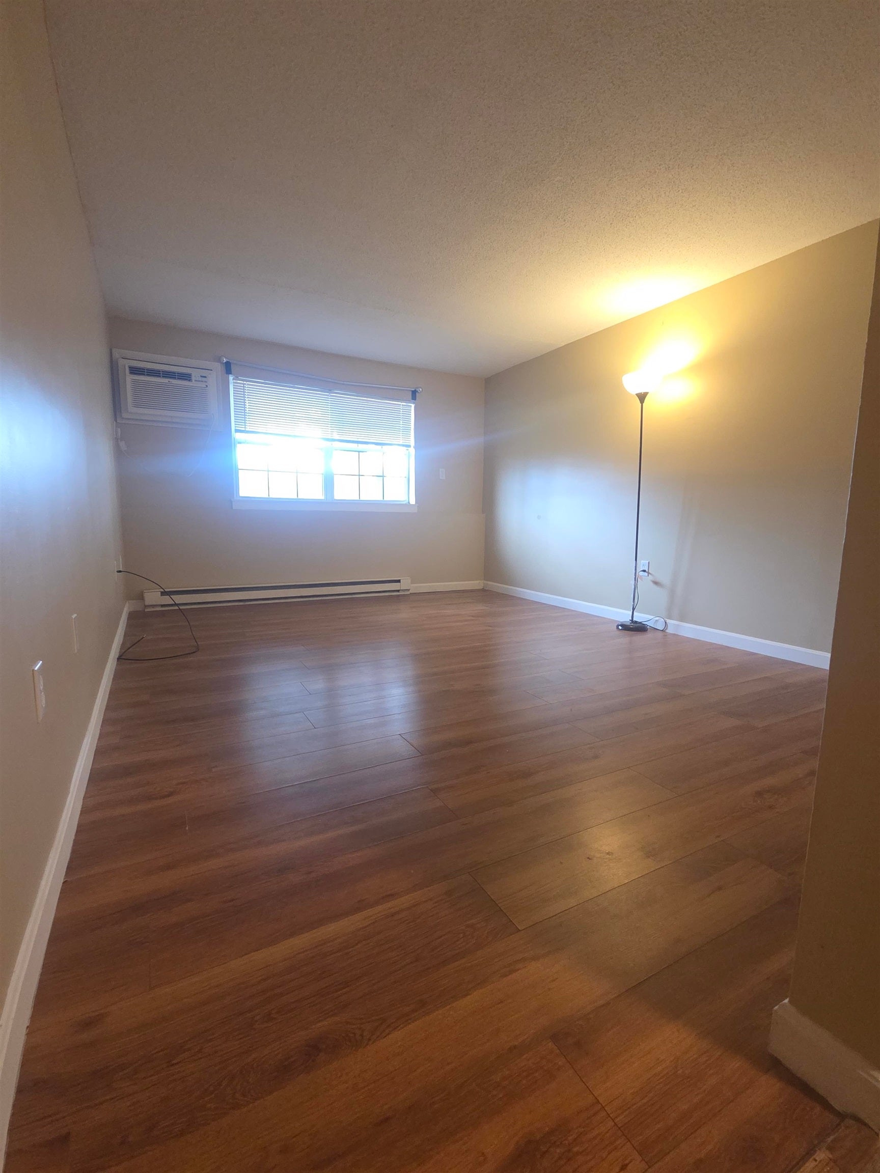 12 E. Side Drive 405