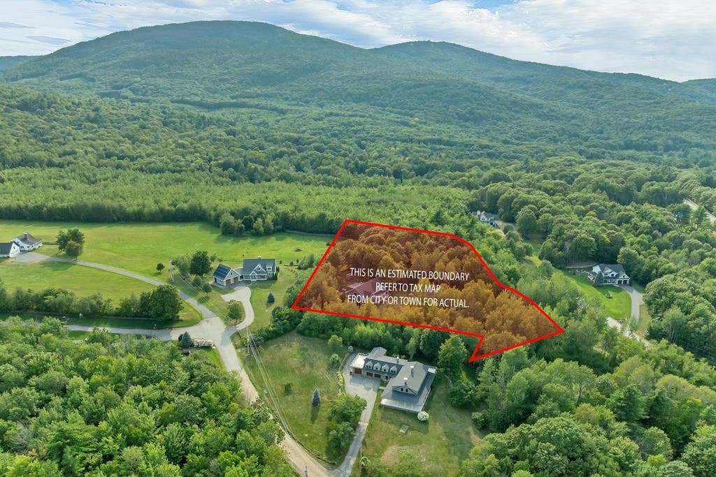 Photo of 8 Poor Farm Road, Gilford, NH 03249 (MLS # 5104712)