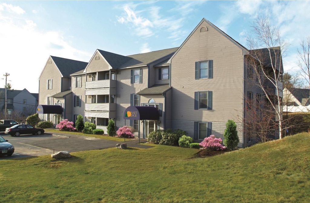 Photo of 163 Eastern Avenue #304, Manchester, NH 03104 (MLS # 5097978)