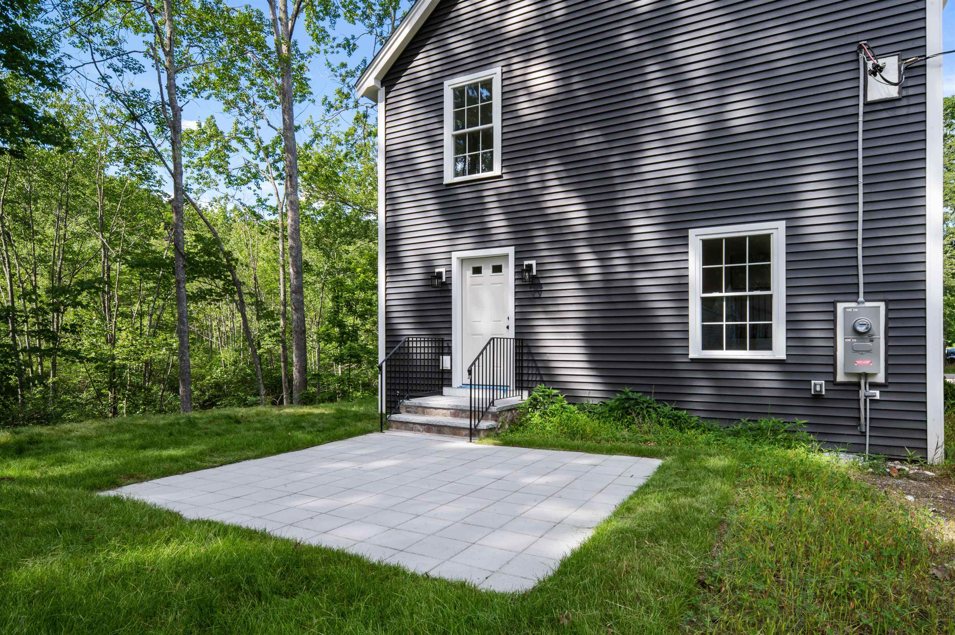 335 Raymond Road