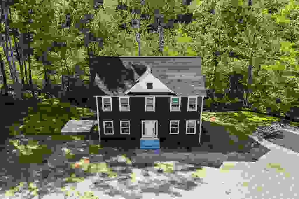 Photo of 335 Raymond Road, Chester, NH 03036 (MLS # 5096868)