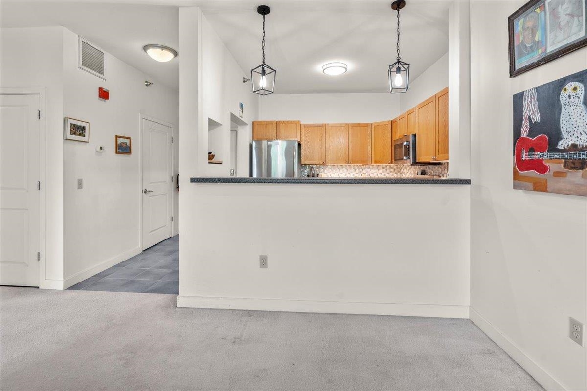 370 Farrell Street 401