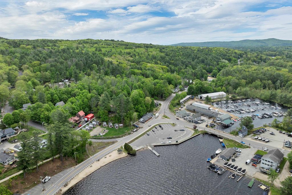 Photo of 6 East Side Drive, Alton, NH 03810 (MLS # 5091257)