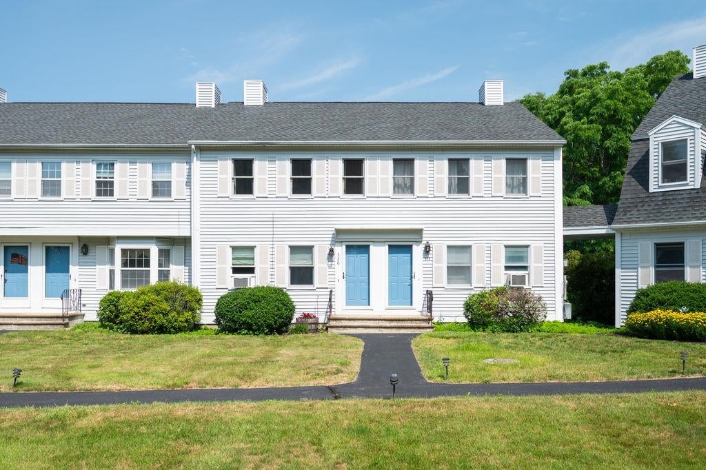 Photo of 320 Portsmouth Avenue, Greenland, NH 03840 (MLS # 5098756)