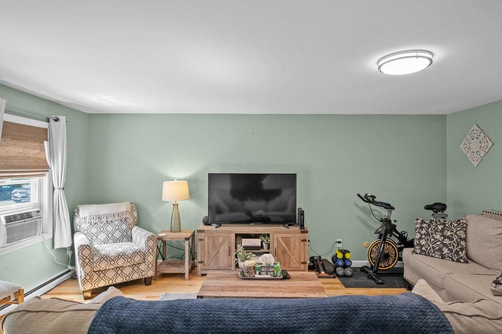 Photo of 320 Portsmouth Avenue, Greenland, NH 03840 (MLS # 5098756)
