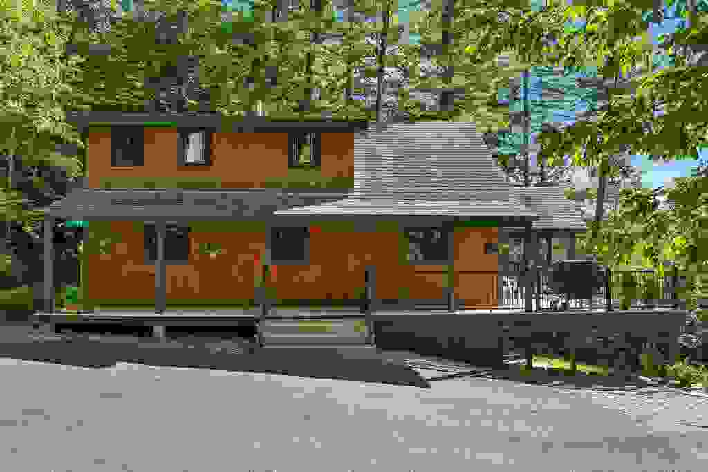 Photo of 88 Hidden Valley Drive, Tuftonboro, NH 03816 (MLS # 5104166)