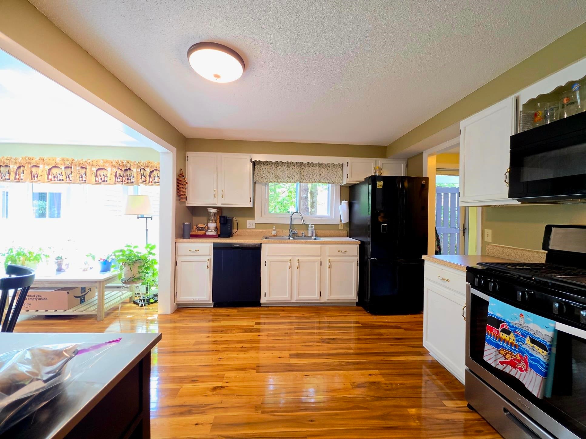 23 Amoskeag Road 23