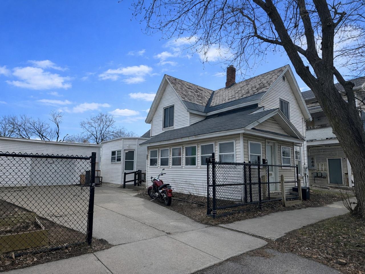 1 BTV Investment Street