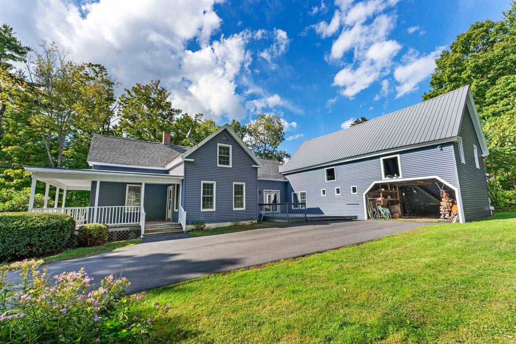 Photo of 513 N Shore Road, Chesterfield, NH 03462 (MLS # 5111438)