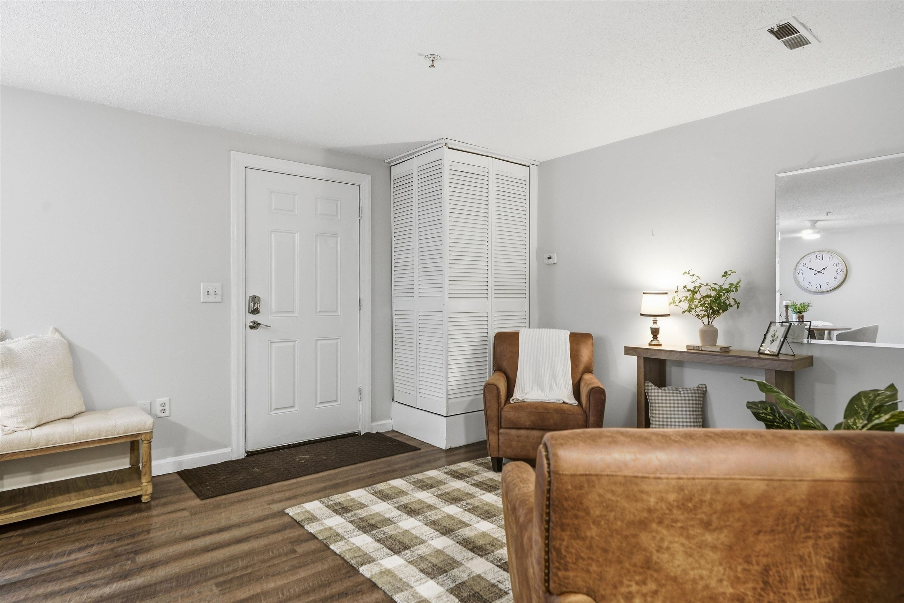 902 Elmwood Drive